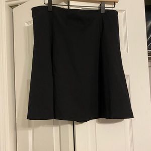 Black flared skirt (Gap)